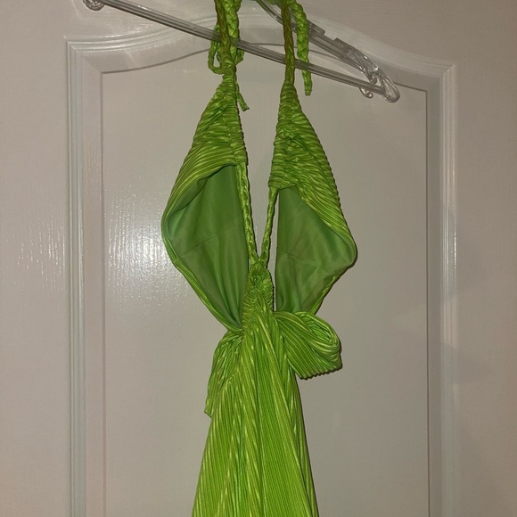 SHEIN cut out dress - Picture 4 of 5